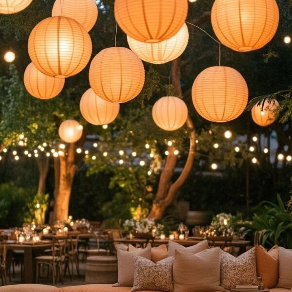 Farolillos luminosas para decoración de eventos y celebraciones
