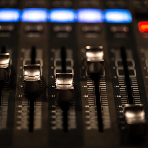 Mesa de control de luces y sonido
